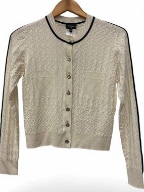 Chanel NWT Chanel 2023 Cashmere Cardigan - Size 36(Retails $3100)